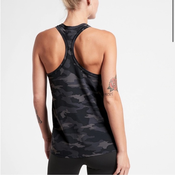 Athleta Ultimate Camo Train Tank Workout Top Size XL - Picture 2 of 6